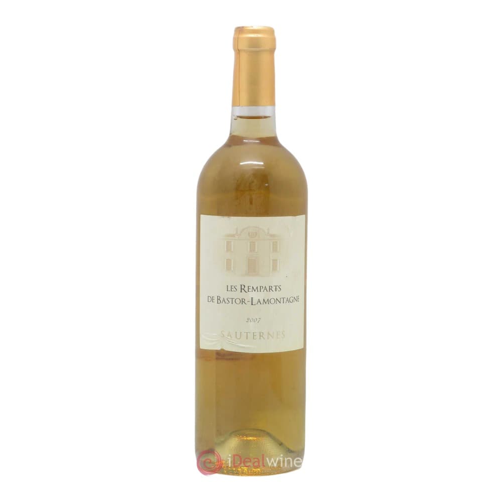A bottle of Les Remparts de Bastor-Lamontagne Sauternes 2007 white wine against a plain white background.